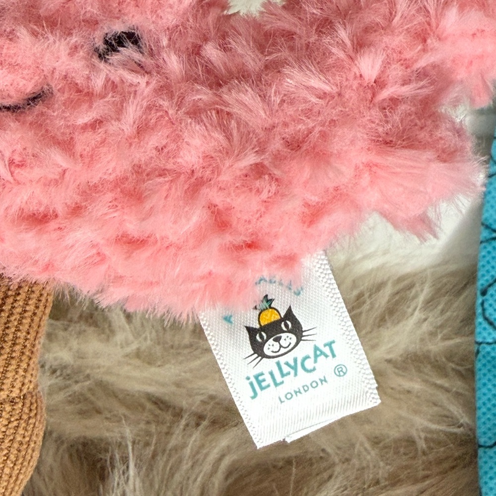 Jellycat Coral Bag charm with dust bag - Picture 2 of 4